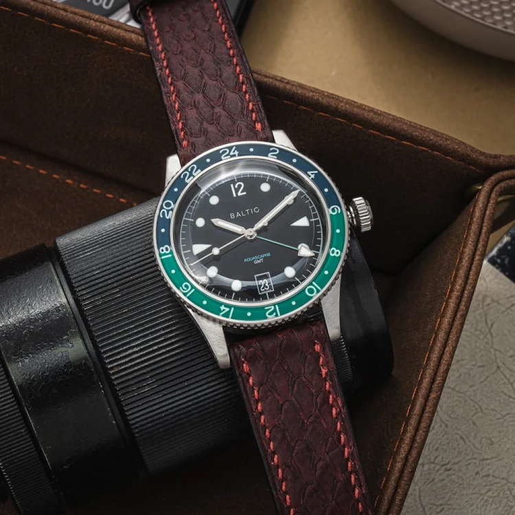 Salmon Satin Red WineBurgundy pasek do zegarka baltic