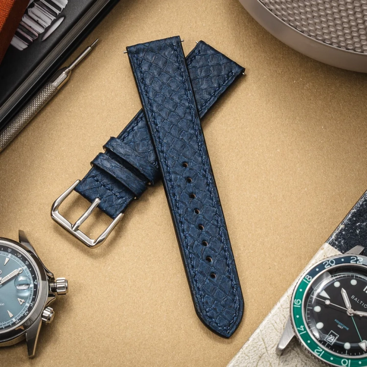 Salmon Satin Blue BaltiqueNavy pasek do zegarka ręcznie szyty