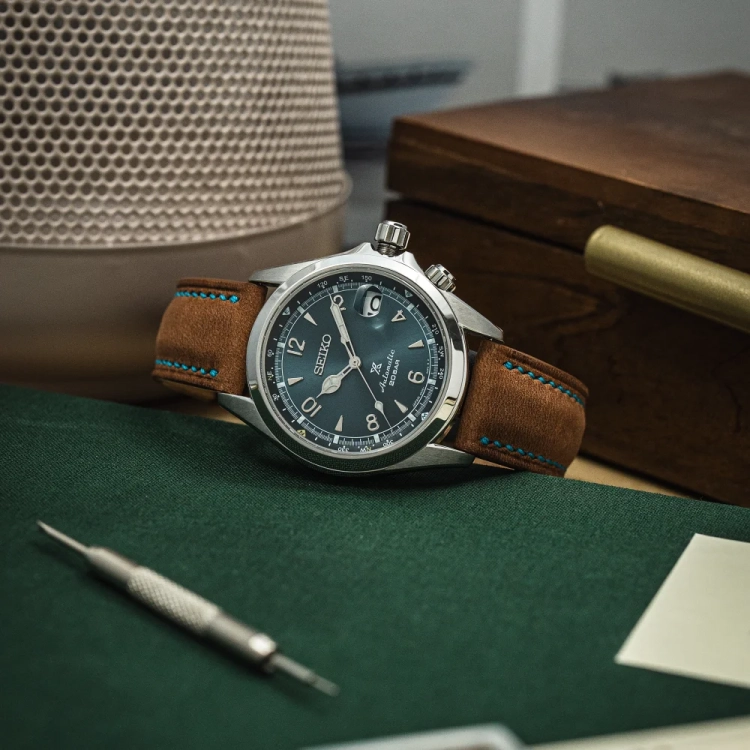 Tempesti Baku CuoioBlue – pasek do zegarka seiko zbliżenie