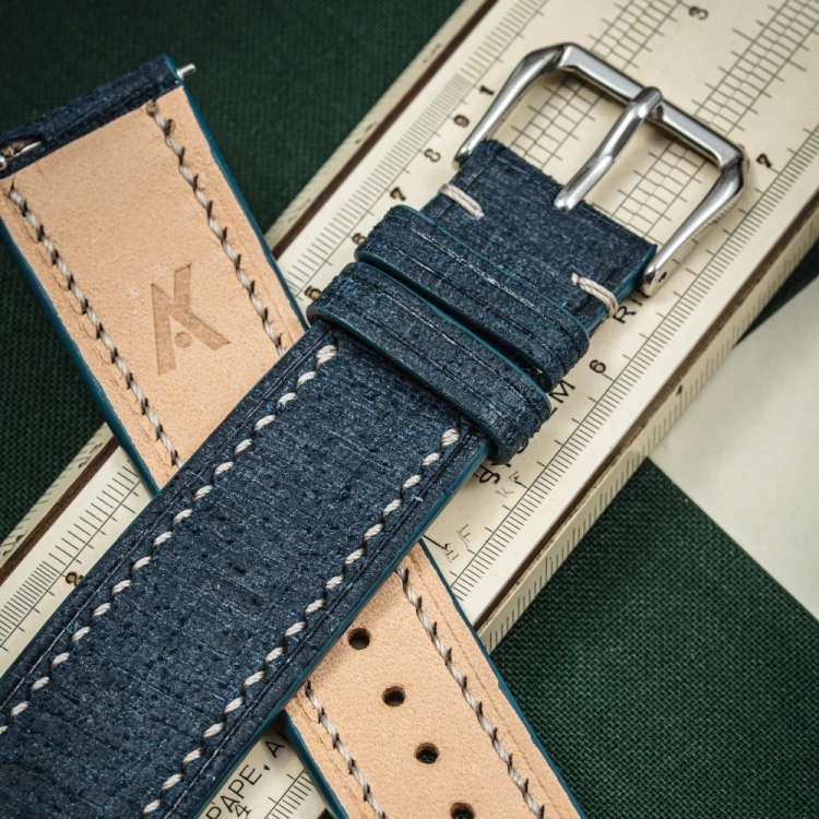 Tempesti Babele NavyWhite – pasek do zegarka zbliżenie