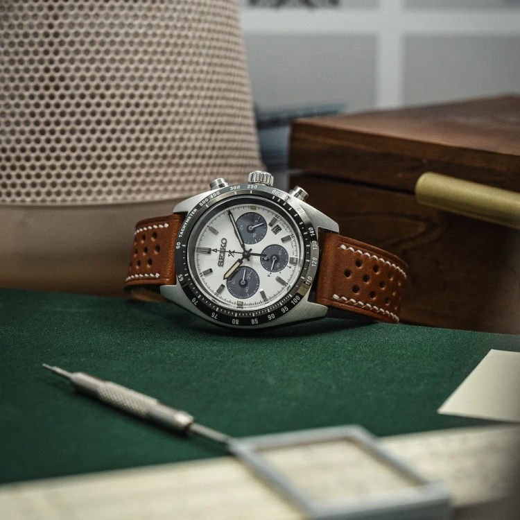 Walpier Buttero Rally CognacWhite – pasek do zegarka seiko zbliżenie