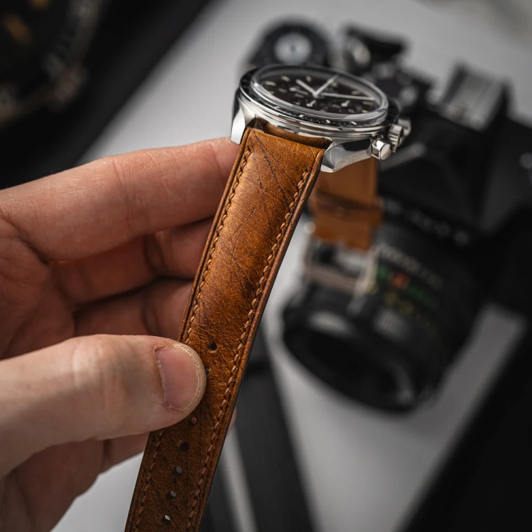 pasek-do-zegarka-vintage-jasnobrazowy-recznie-szyty